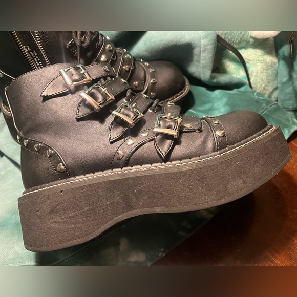 Demonia Cult Emily-315 US Women’s 10 Gothic Platform Boot - Picture 3 of 13
